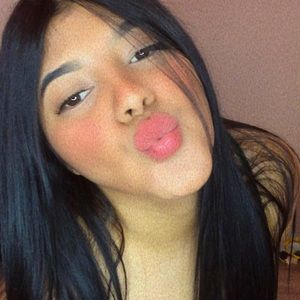 Meet your Posher, Astrid